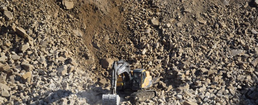 excavator at Montcliffe Quarry